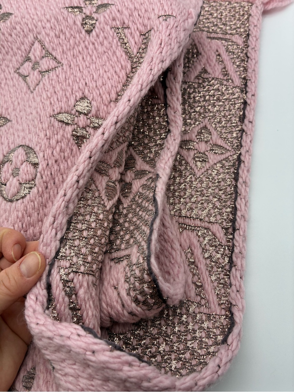 Louis Vuitton Blush Pink Monogram logomania wool scarf - Picture 6 of 12